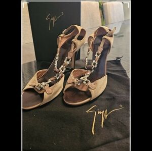 Giuseppe Zanotti heels